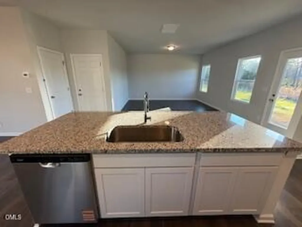 95 Stout Landing Dunn NC 28334