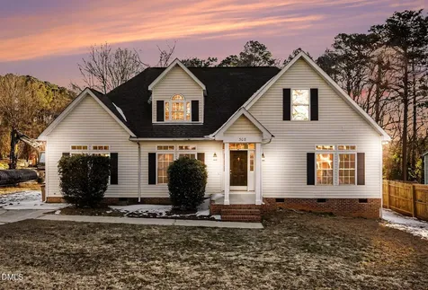308 7th Street Wake Forest NC 27587