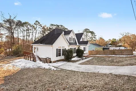 308 7th Street Wake Forest NC 27587