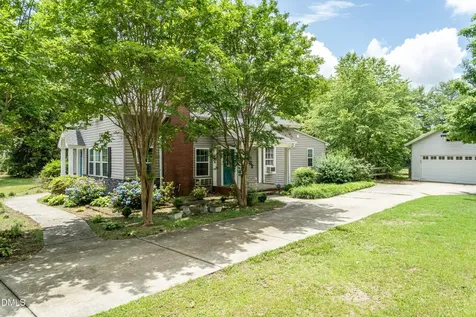 315 S Main Street Broadway NC 27505