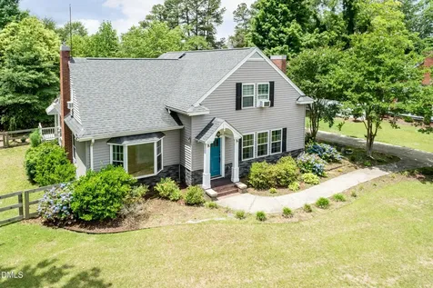 315 S Main Street Broadway NC 27505