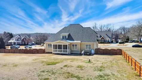 2015 Stone Pasture Road Fuquay Varina NC 27526