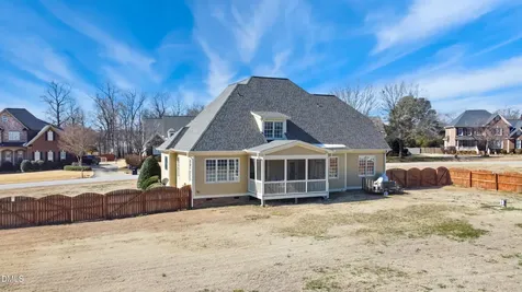 2015 Stone Pasture Road Fuquay Varina NC 27526