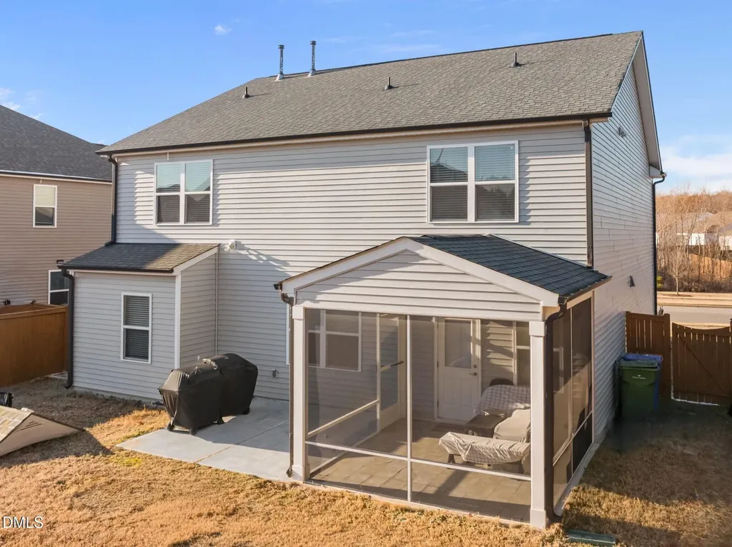 2252 Fairway Green Drive Fuquay Varina NC 27526