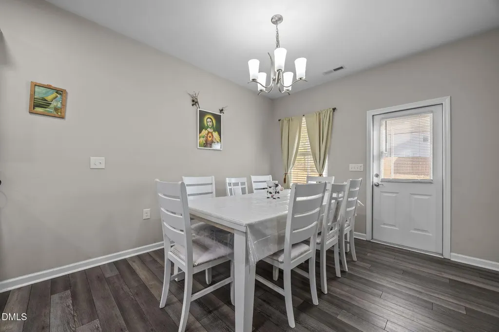 2252 Fairway Green Drive Fuquay Varina NC 27526