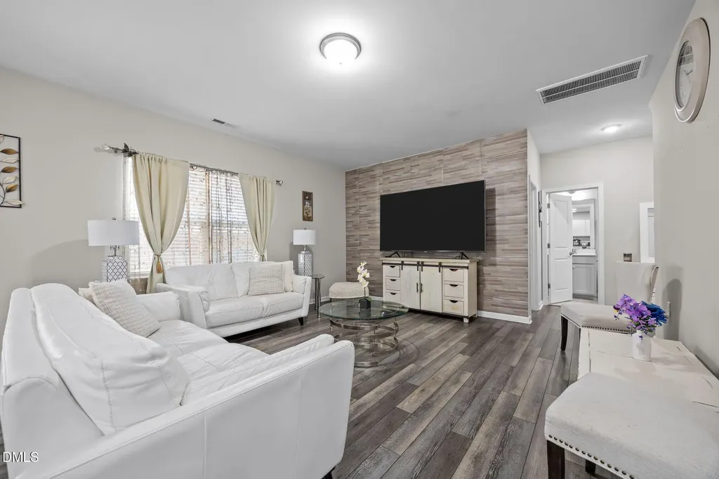 2252 Fairway Green Drive Fuquay Varina NC 27526