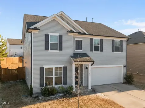 2252 Fairway Green Drive Fuquay Varina NC 27526