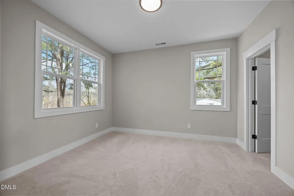 3917 Nc 42 Raleigh NC 27603