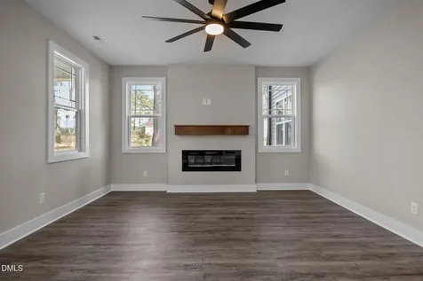 3917 Nc 42 Raleigh NC 27603