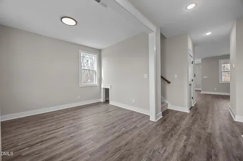 3917 Nc 42 Raleigh NC 27603