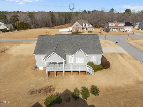 16 Keystone Court Angier NC 27501