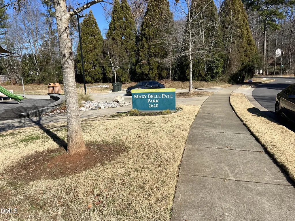 2625 Broad Oaks Place Raleigh NC 27603