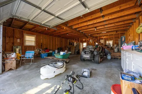 4943 U.s. 301 Dunn NC 28334