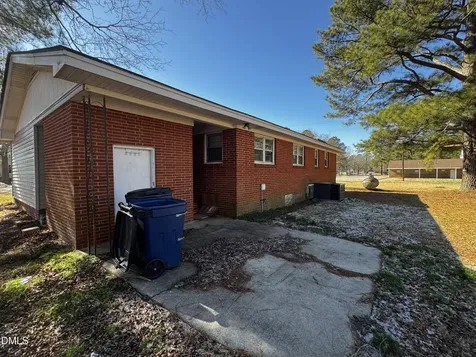 102 Hartley Drive Smithfield NC 27577