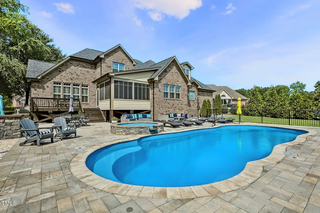 39 Wood Stork Court Clayton NC 27520
