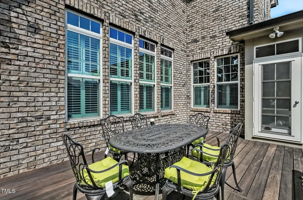 39 Wood Stork Court Clayton NC 27520