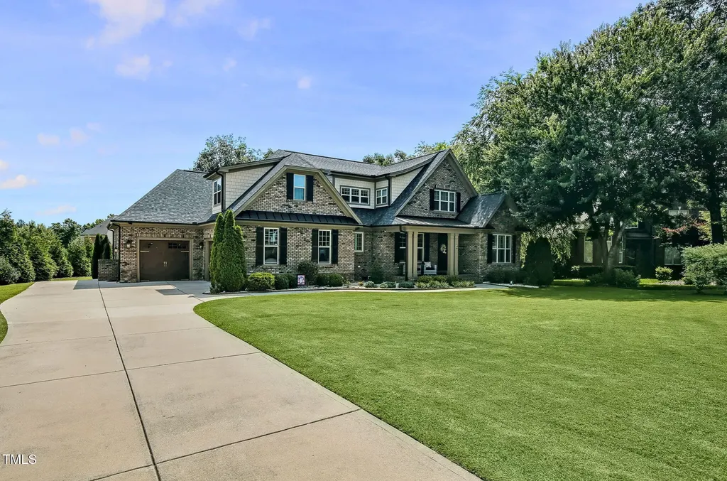 39 Wood Stork Court Clayton NC 27520