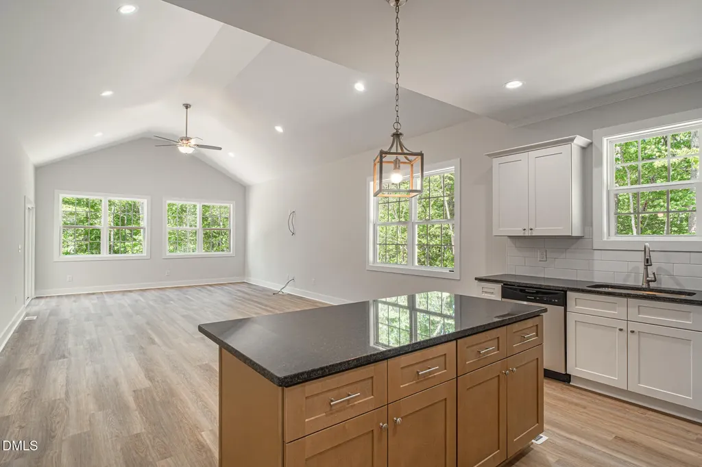 10 Jasmine Road Fuquay Varina NC 27526