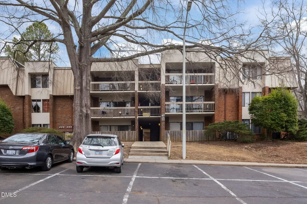 500 Umstead Chapel Hill NC 27516