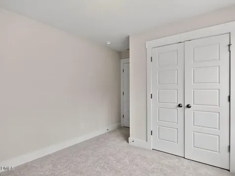422 North Village Parkway Pittsboro NC 27312