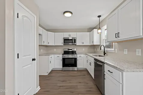 113 Chatham Court Archer Lodge NC 27527