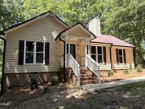 113 Chatham Court Archer Lodge NC 27527