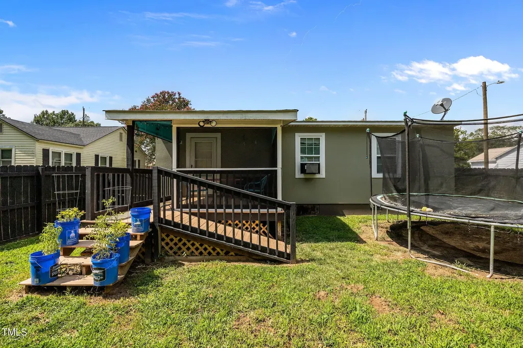 113 Joy Street Dunn NC 28334