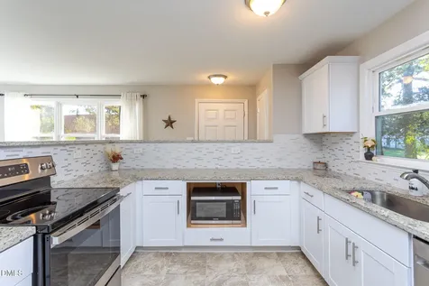 10222 S Chestnut Street Middlesex NC 27557