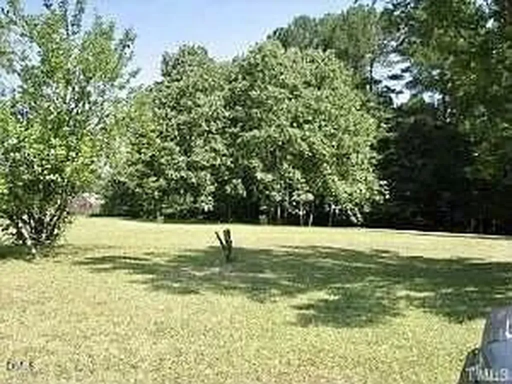 4921 N Nc 42 Raleigh NC 27603