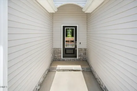 313 Creeks Edge Drive Pikeville NC 27863