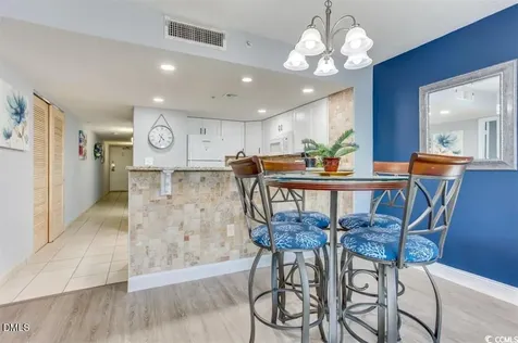 2711 S Ocean Boulevard North Myrtle Beach SC 29582