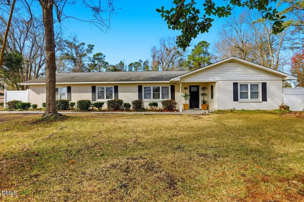 810 Williams Road New Bern NC 28562