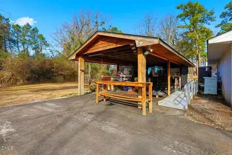 810 Williams Road New Bern NC 28562