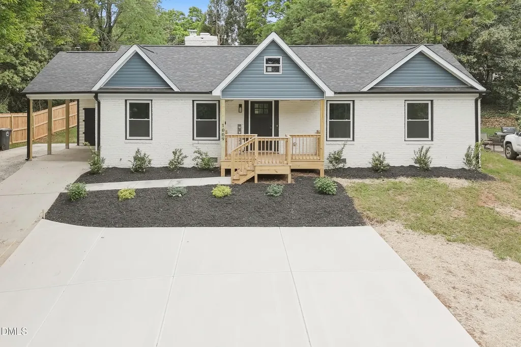 1009 Benjamin Parkway Greensboro NC 27408