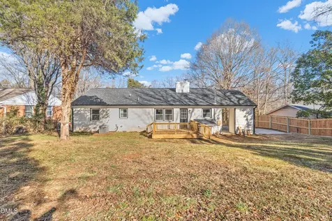 1009 Benjamin Parkway Greensboro NC 27408