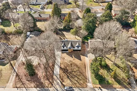1009 Benjamin Parkway Greensboro NC 27408