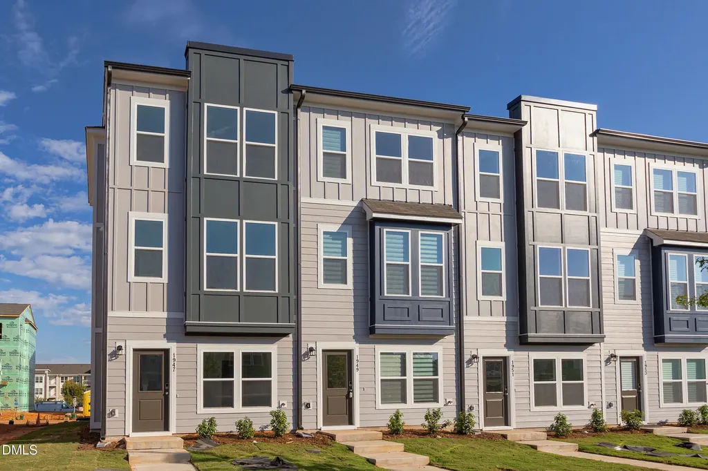 1949 Robin Hill Lane Raleigh NC 27610