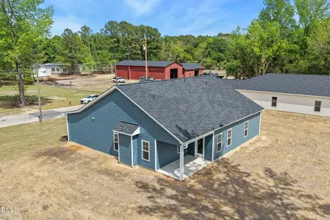 4044 Lofton Street Wade NC 28395