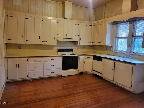 62 Indian Trail Sanford NC 27332