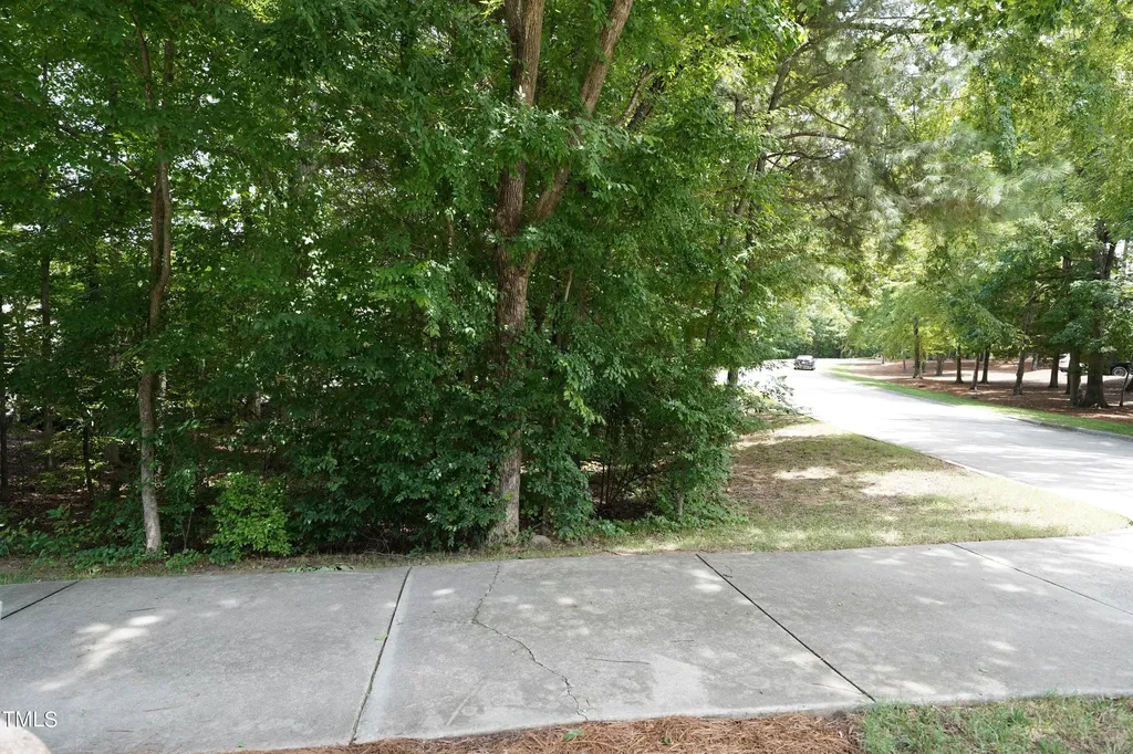 71001 Everard Chapel Hill NC 27517