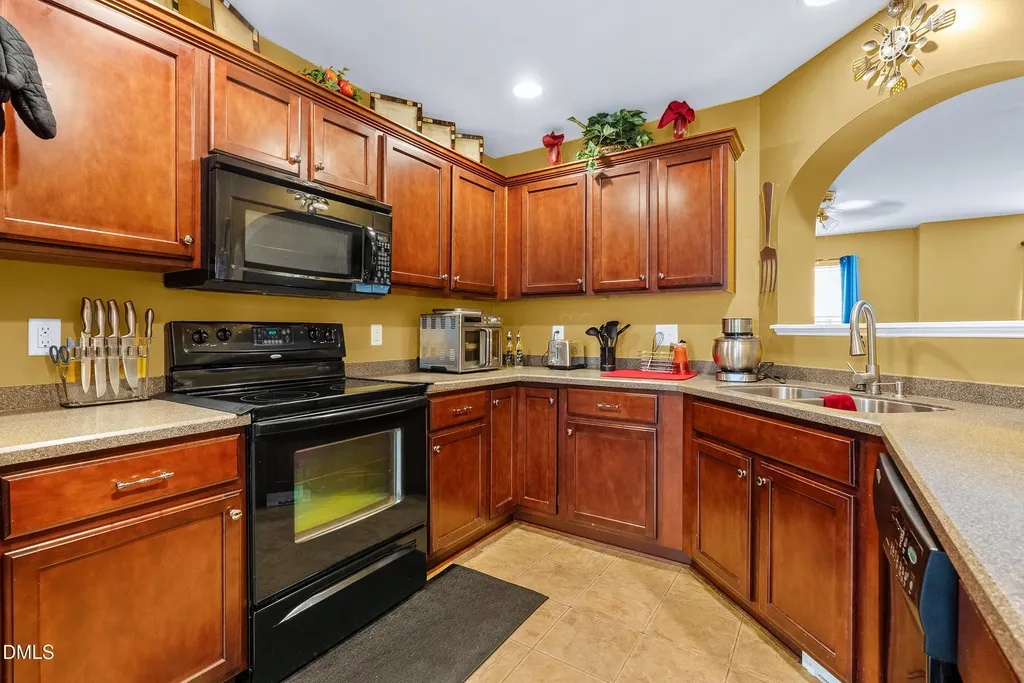 8840 Thornton Town Place Raleigh NC 27616