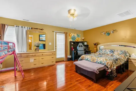 8840 Thornton Town Place Raleigh NC 27616
