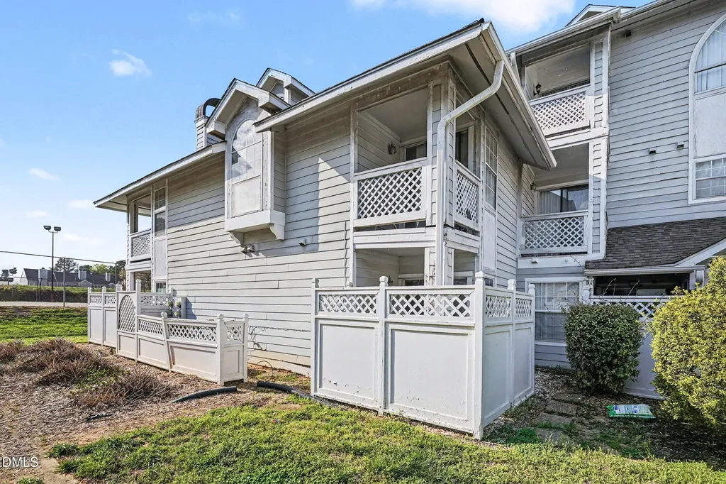 3806 Grey Harbor Drive Raleigh NC 27616
