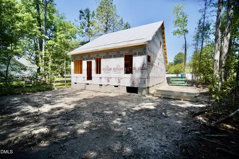209 W Franklin Street Zebulon NC 27597