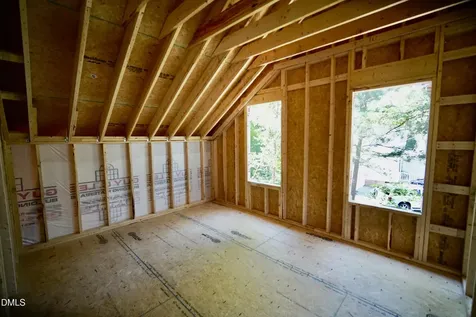 209 W Franklin Street Zebulon NC 27597