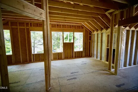 209 W Franklin Street Zebulon NC 27597