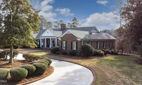 10 Country Club Drive Siler City NC 27344