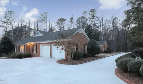 10 Country Club Drive Siler City NC 27344