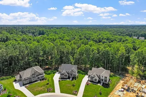 124 Ogden Circle Clayton NC 27527