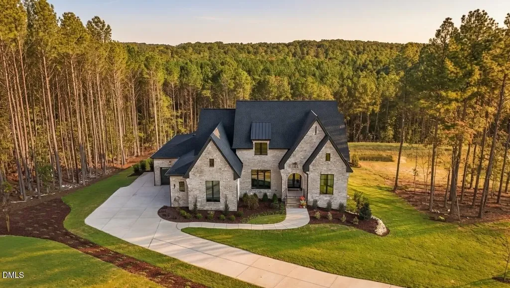 37 Green Turtle Lane Pittsboro NC 27312